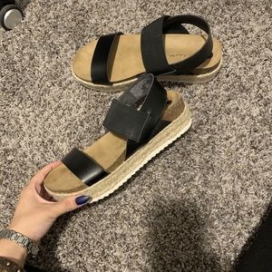 Flatform Sandals